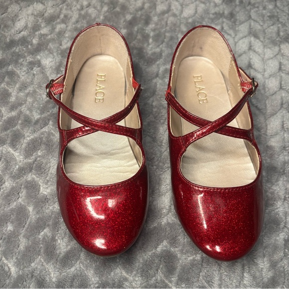 The Children's Place Other - The Children's Place Red Glitter Crisscross Strap Dress Shoes sz 11